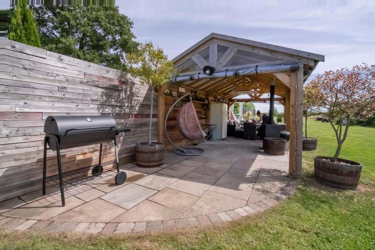 The Stables Luxury House With Hot Tub Apartment York Exterior photo