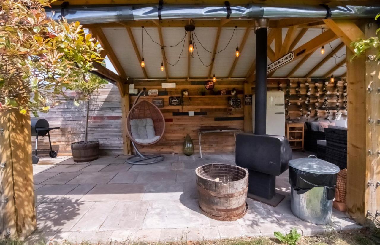 The Stables Luxury House With Hot Tub Apartment York Exterior photo